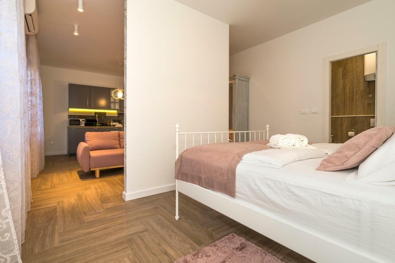 Studio Apartments Marcel Split Luaran gambar